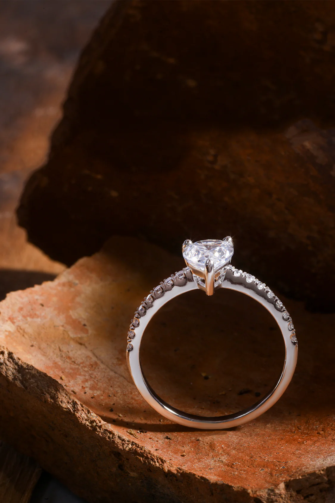 Classic Grace Pear Solitaire Pave Ring - Image 3